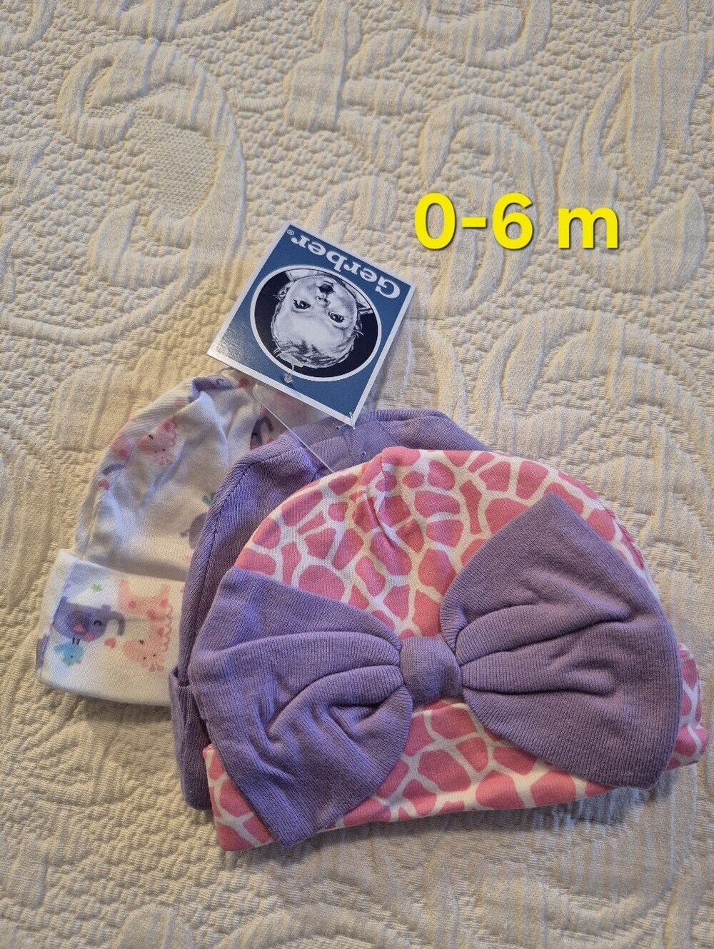 Gerber 0-6 months 3 pack of beanies NWT